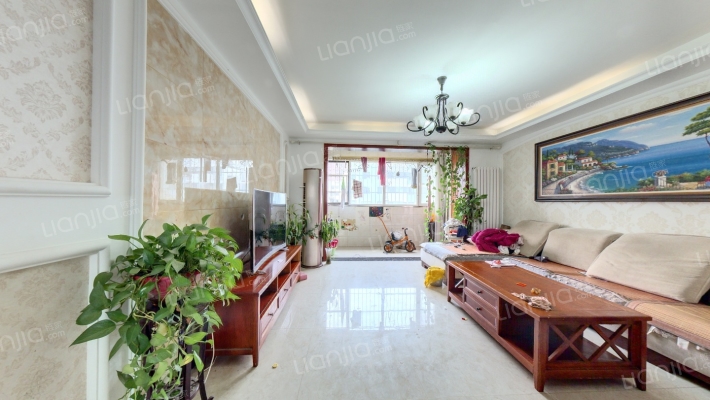 蓝天航空苑二手房实景图