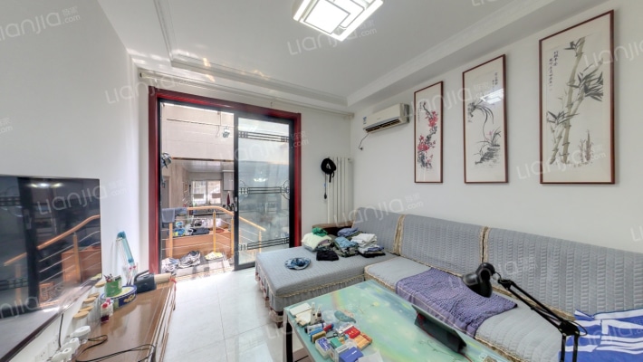 山潘四村二手房实景图