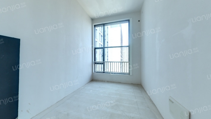 万邦中心二手房实景图