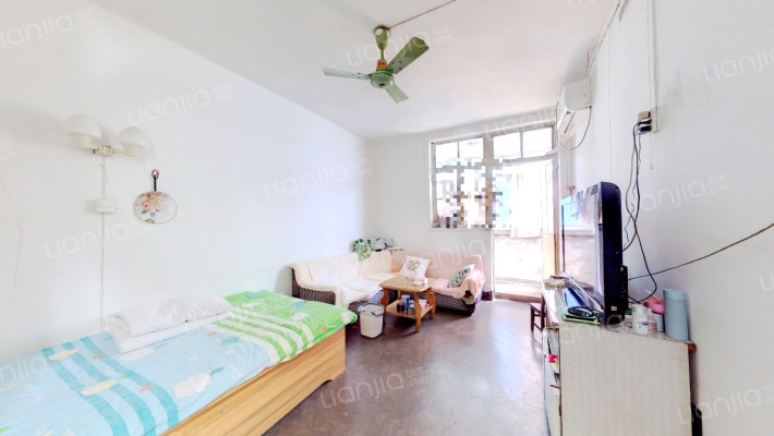 西钞西区二手房实景图