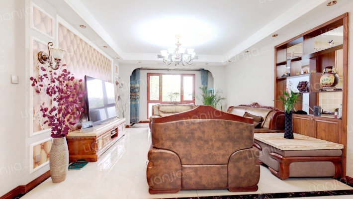 伴山壹号紫林园二手房实景图