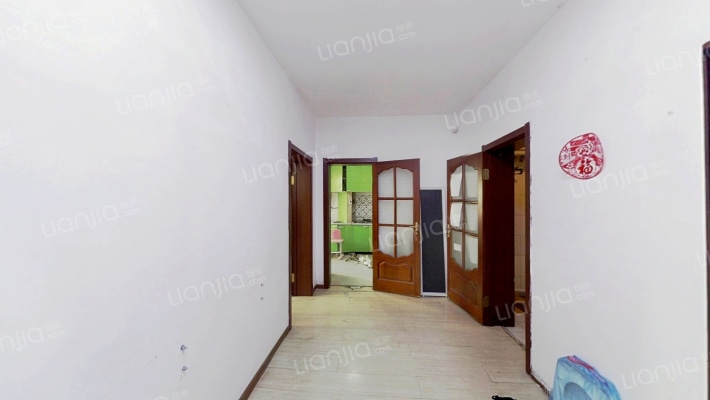 女子监狱家属楼二手房实景图