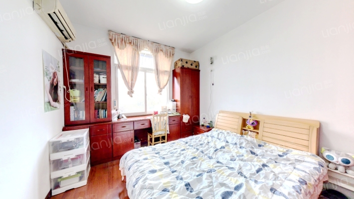 鸿华花园小区二手房实景图