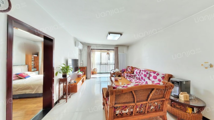 广丰花园二手房实景图