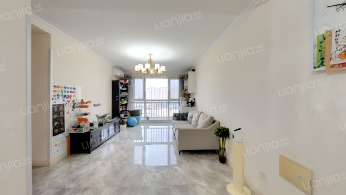 中南世纪城三期二手房实景图