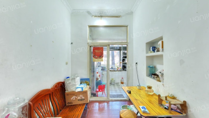 红杏村4到86号二手房实景图