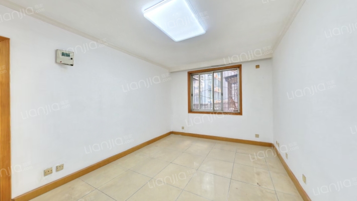 省送变电站宿舍二手房实景图