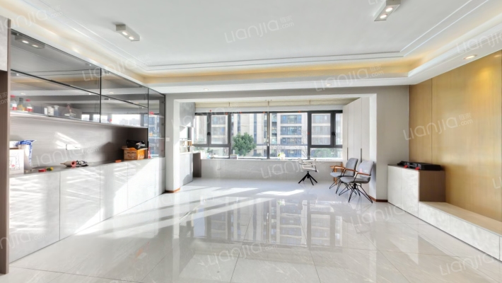 中旅悦湾名庭二手房实景图