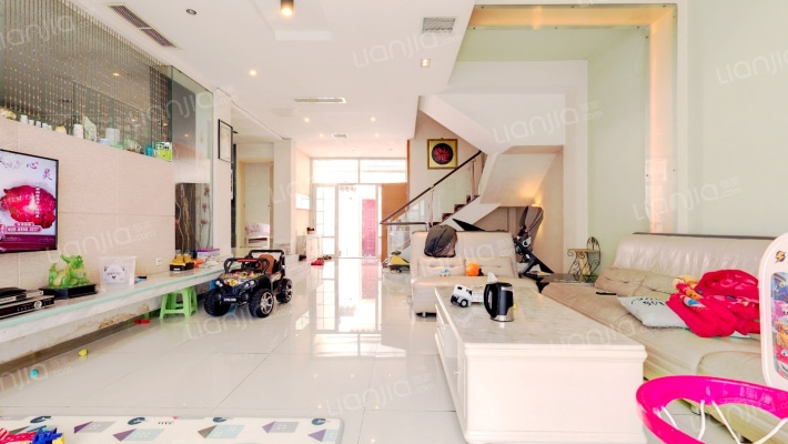 东湖御苑二手房实景图