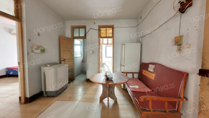 县农机公司二手房实景图