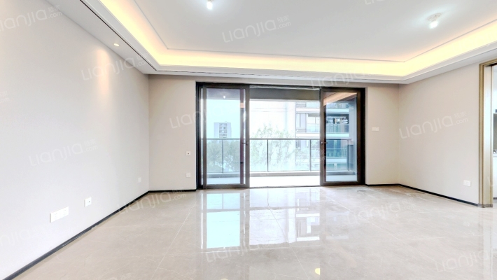 春来雅庭二手房实景图