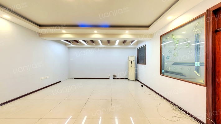 鸿源天城二手房实景图