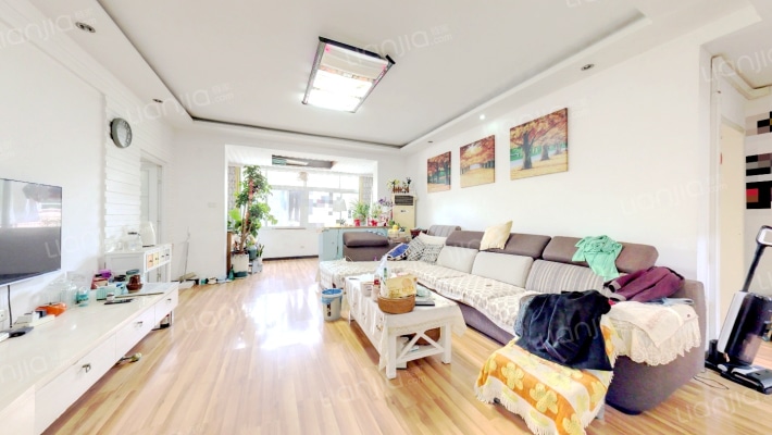 新城湾小区二手房实景图