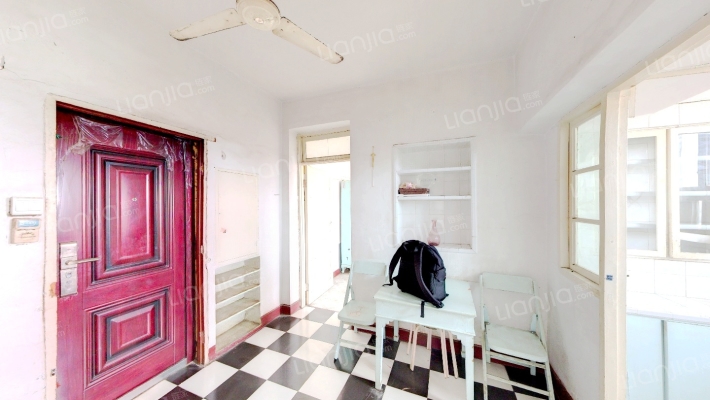 华中路三十八号二手房实景图