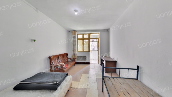 建国南里二手房实景图