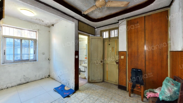 昌安东村二手房实景图