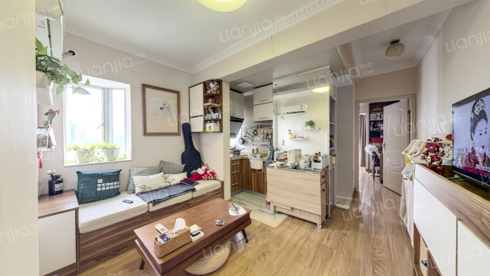 旭飞花园二手房实景图