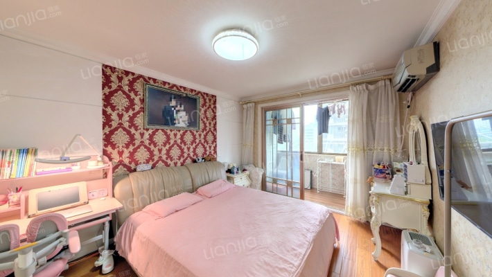 西藏北路691弄二手房实景图