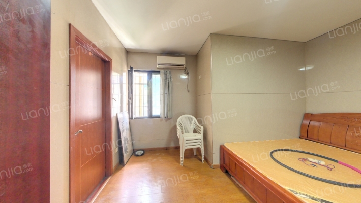 迎霞新城南区二手房实景图