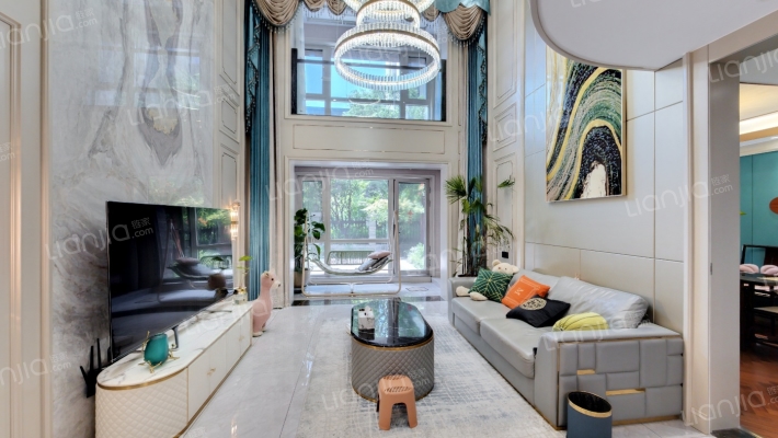 天鹅湖畔一期二手房实景图