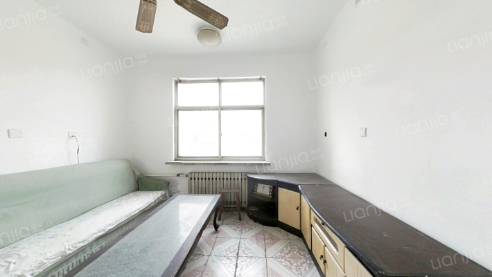 昌国西路64号院二手房实景图