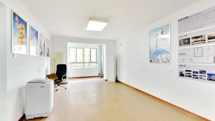 财信圣堤亚纳小区二手房实景图