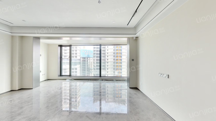 保利天珺二手房实景图