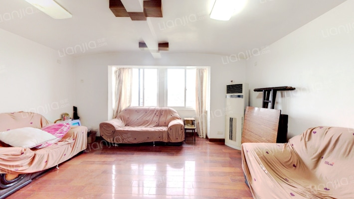 西洋公寓二手房实景图