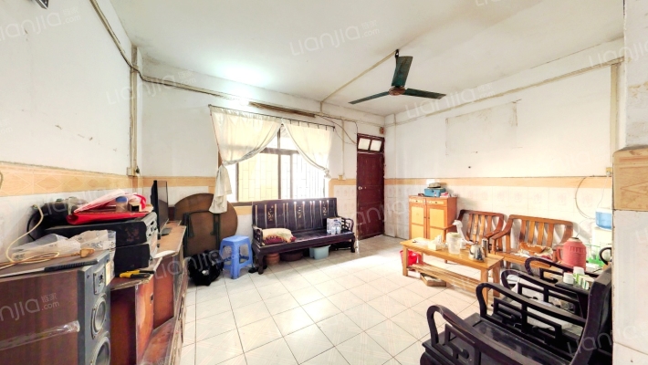 老市场二手房实景图