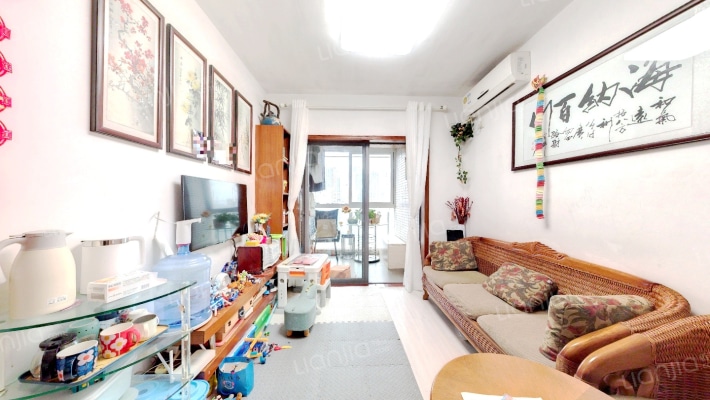 泰华俊庭二手房实景图