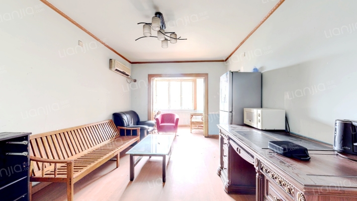 高攀教师苑11号二手房实景图