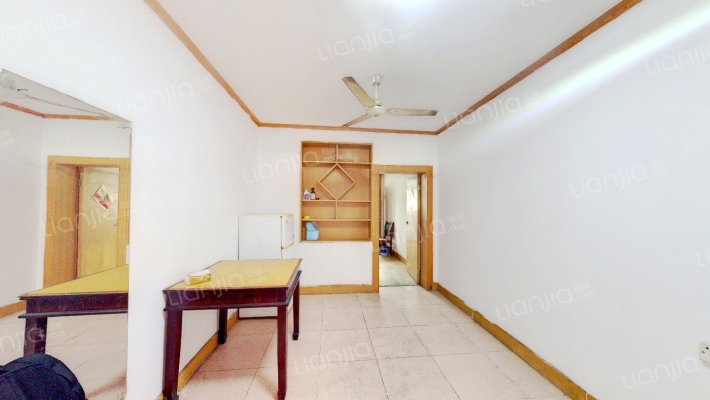 新园小区二手房实景图