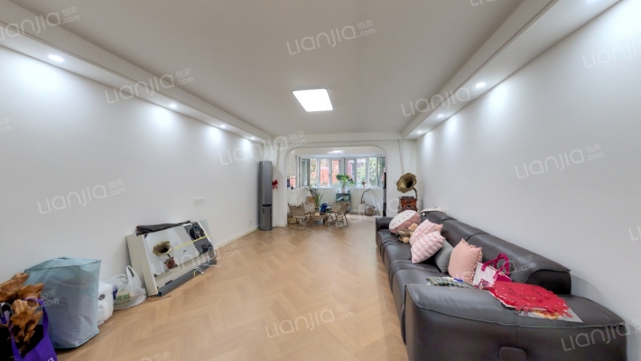 清沁花苑二手房实景图