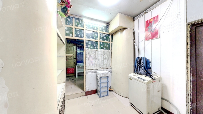 送变电社区二手房实景图