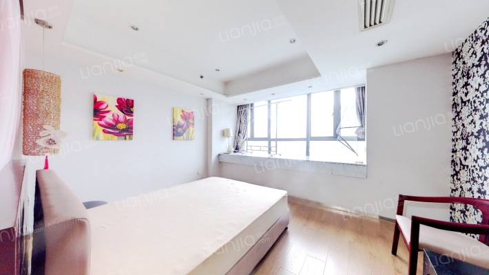 沁园雅舍二手房实景图