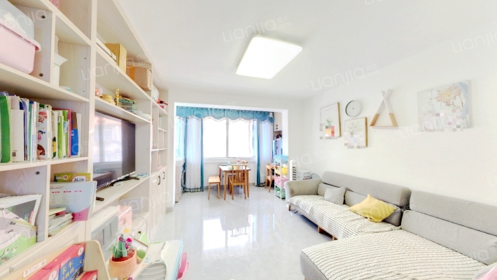 气象局宿舍二手房实景图