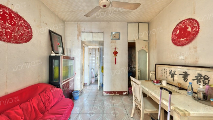 附小家属楼二手房实景图