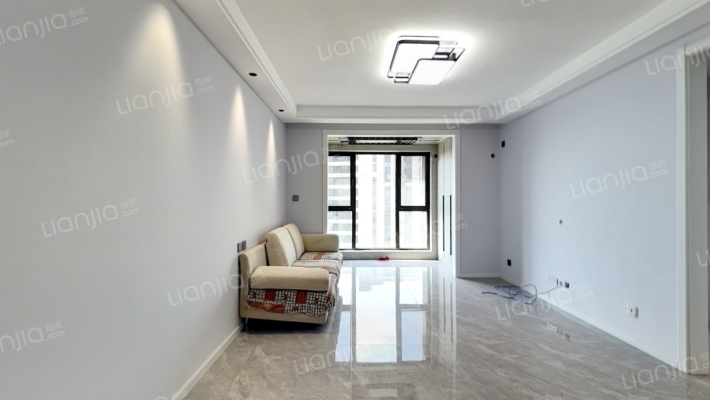 保利中央公园二手房实景图