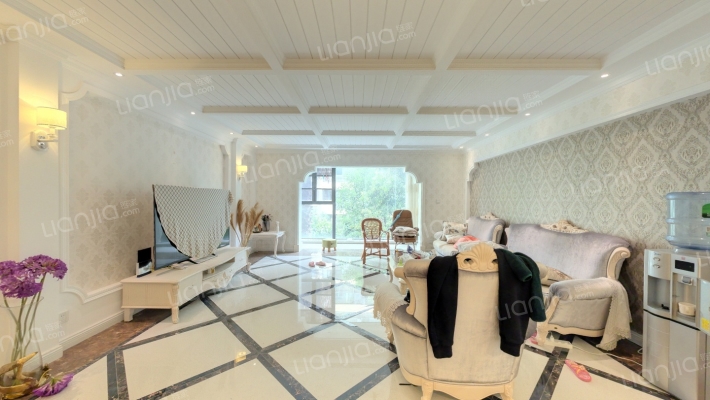 彩云间花园二手房实景图