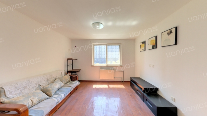 定福家园1号院二手房实景图