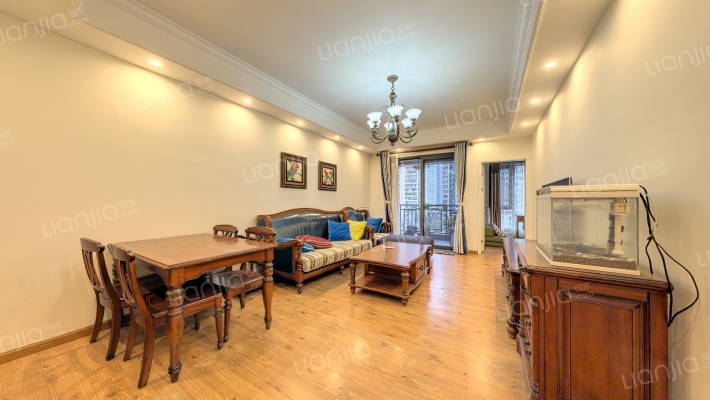 建发鹭洲国际二手房实景图