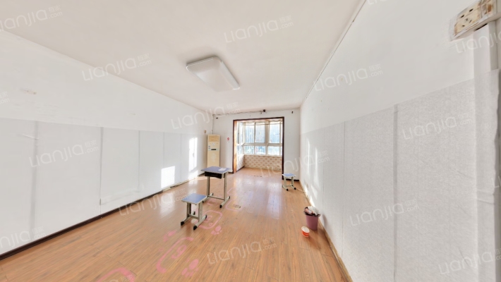 星河湾花苑二手房实景图