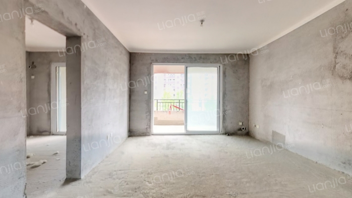 诚达御景国际二手房实景图