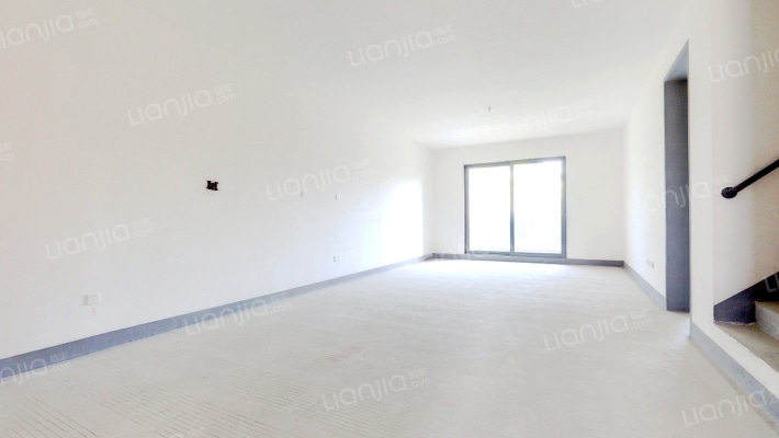 芸台漫汀二手房实景图