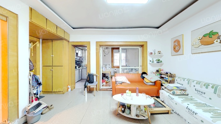 尹江岸小区二手房实景图