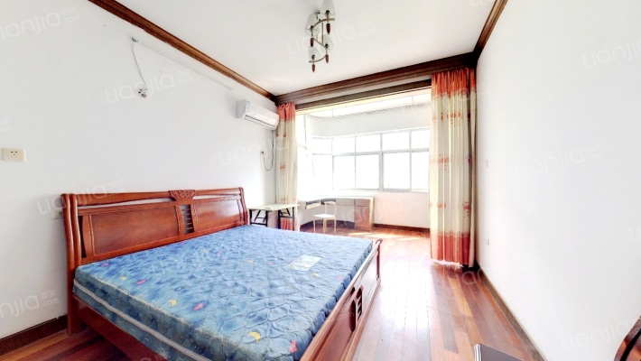 洪山区法院宿舍二手房实景图