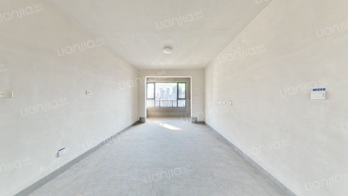 绿地IFC中央公馆B2区二手房实景图