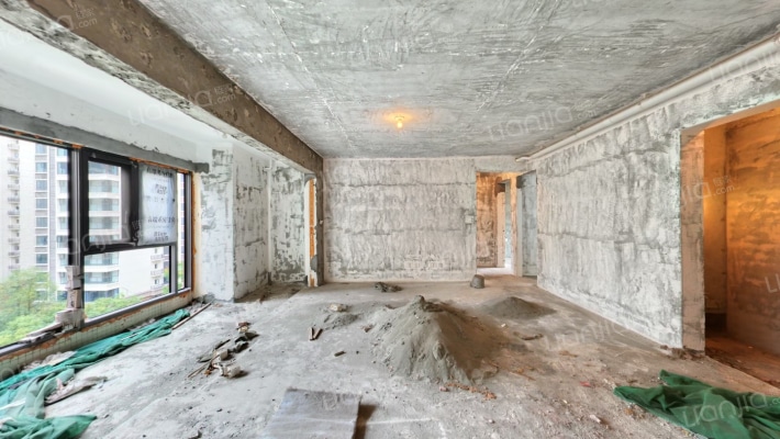 隆鑫公园首府二手房实景图