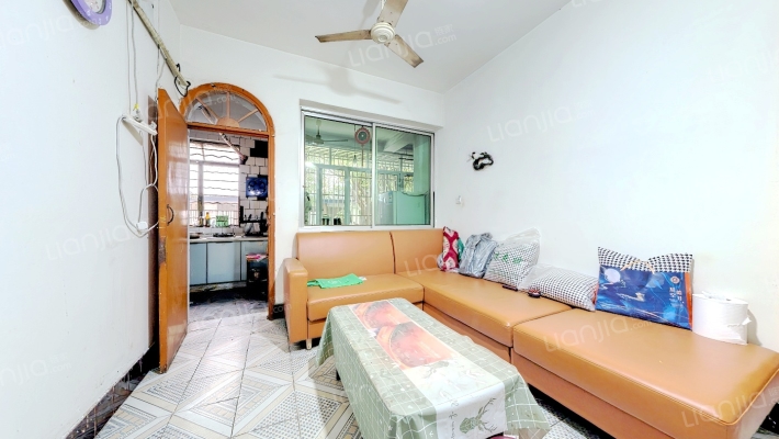 丽雅纤维215大院二手房实景图