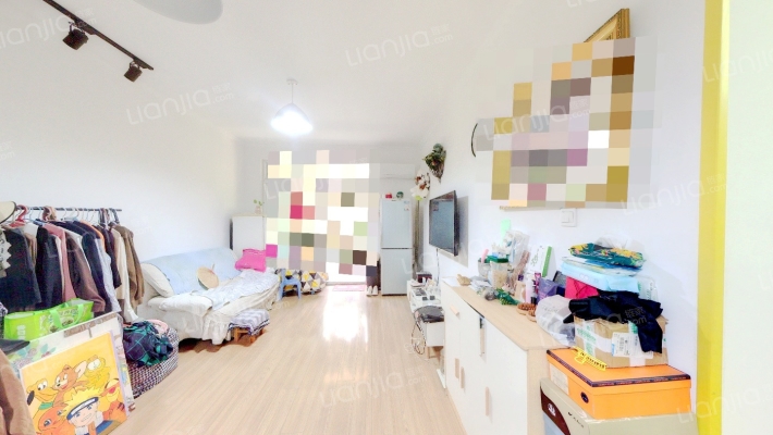 文一名门河畔二手房实景图